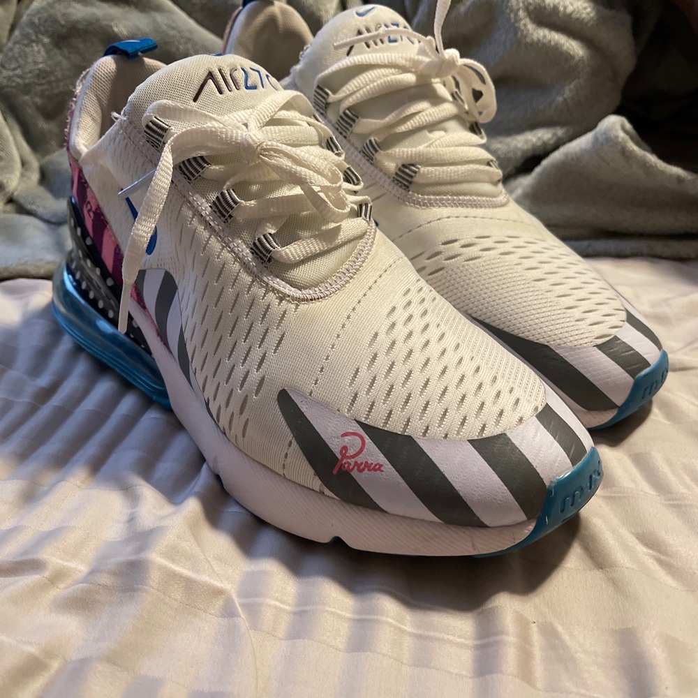 Nike Air Max 270